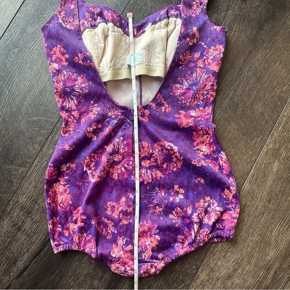 Vintage Sea Lure women’s swimsuit size small 14 purple  floral VTG play suit - Picture 8 of 14